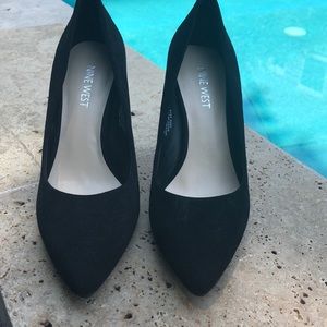 Nine West Black Suede Heels size 6 1/2.